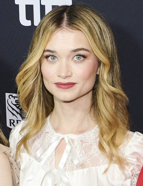 Alison Thornton (Chris Hargensen)